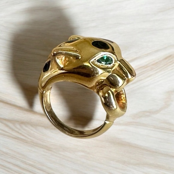 Jewelry - 750/ 18k yellow gold green genuine emerald Tiger Eye Ring